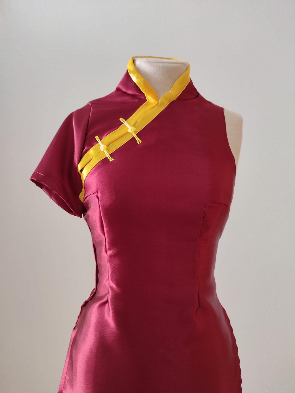 Cheongsam With or Without Sleeves